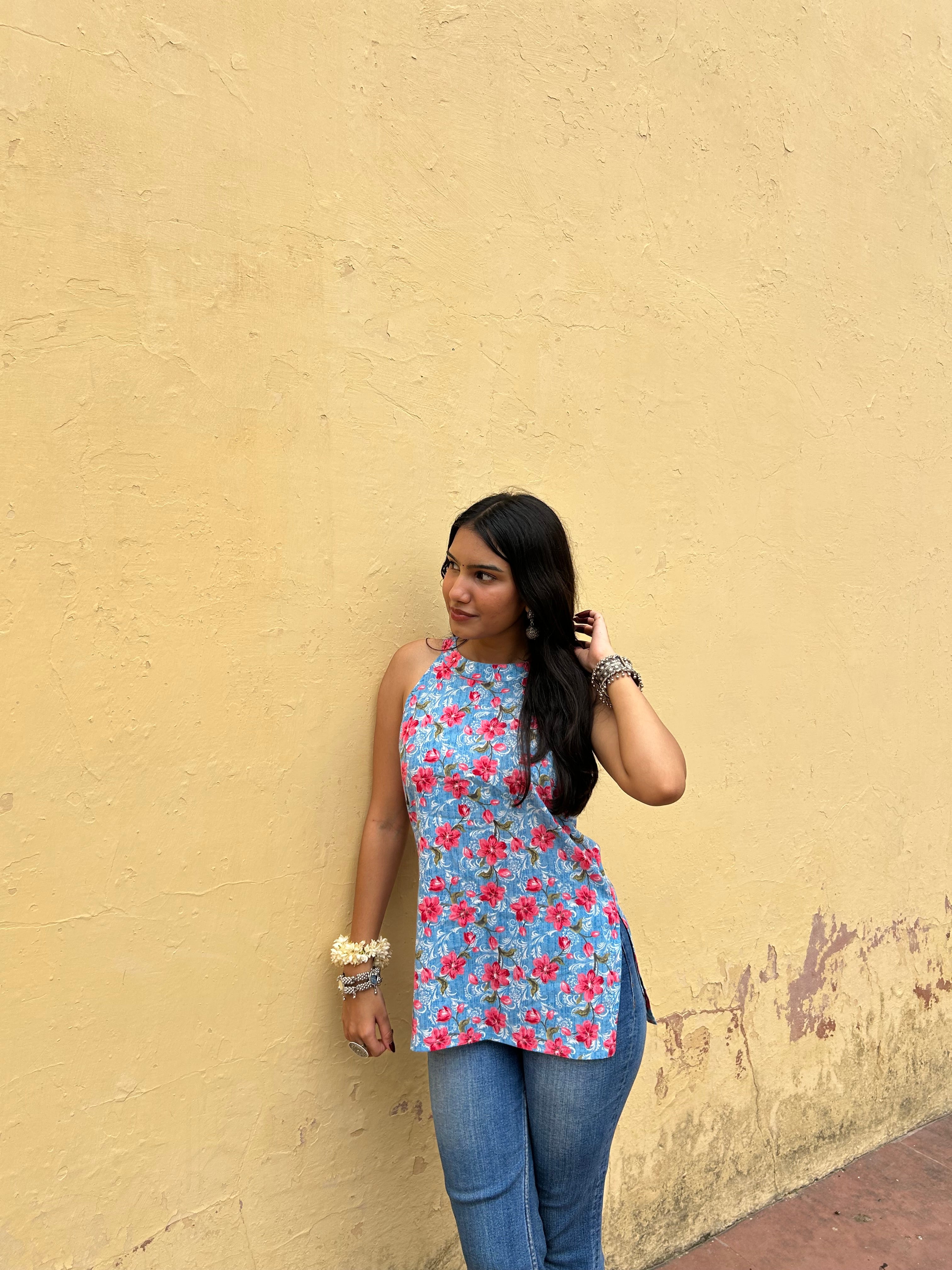 Naina desi aesthetic top