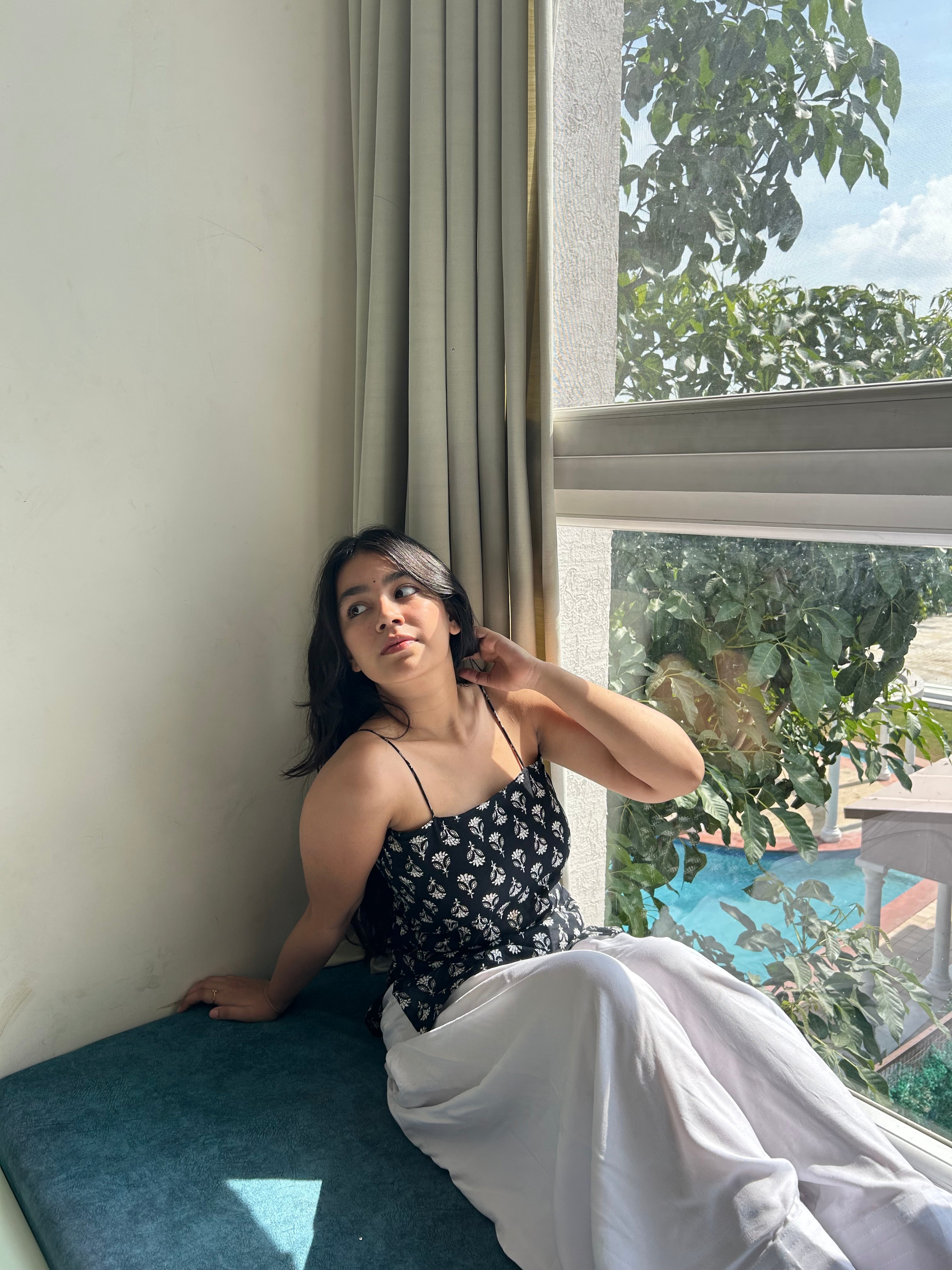 Noor desi aesthetic top
